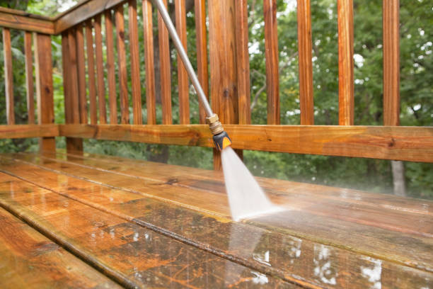 Best Garage Pressure Washing  in Lancaster, TX